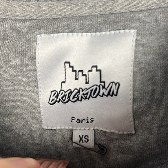 Bricktown Paris XS crewneck pullover cassette tape pixelated sweatshirt - Picture 3 of 8